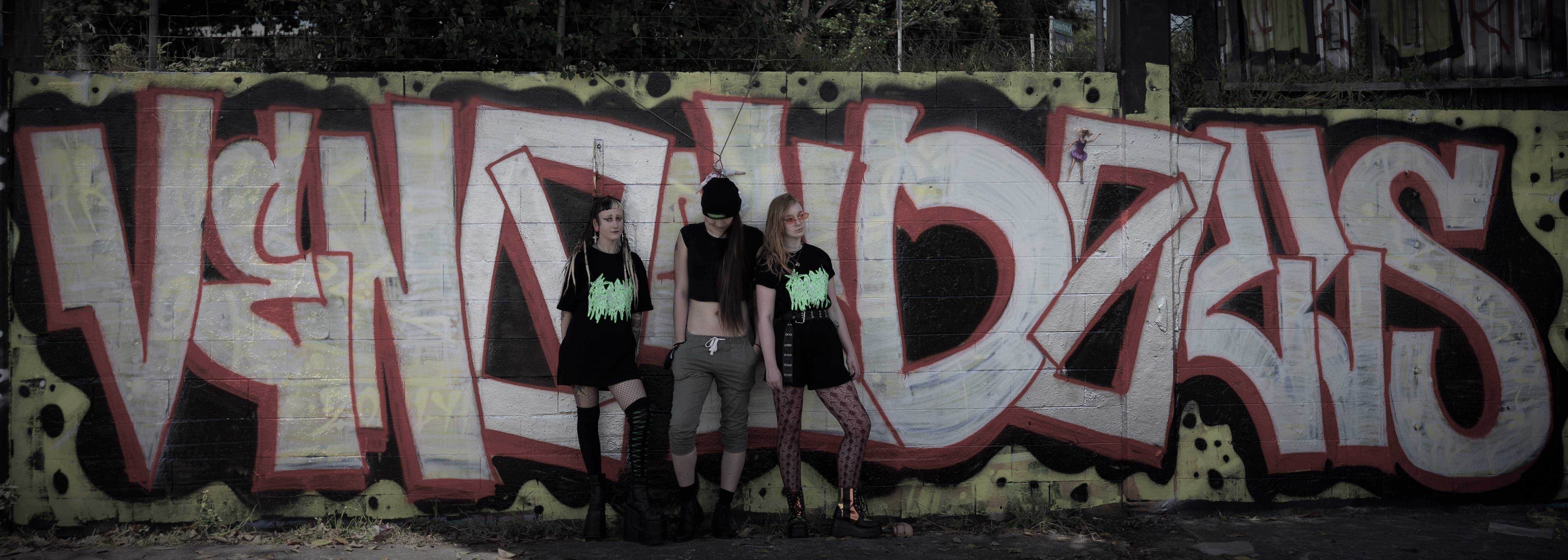 venom dolls graffiti group shot